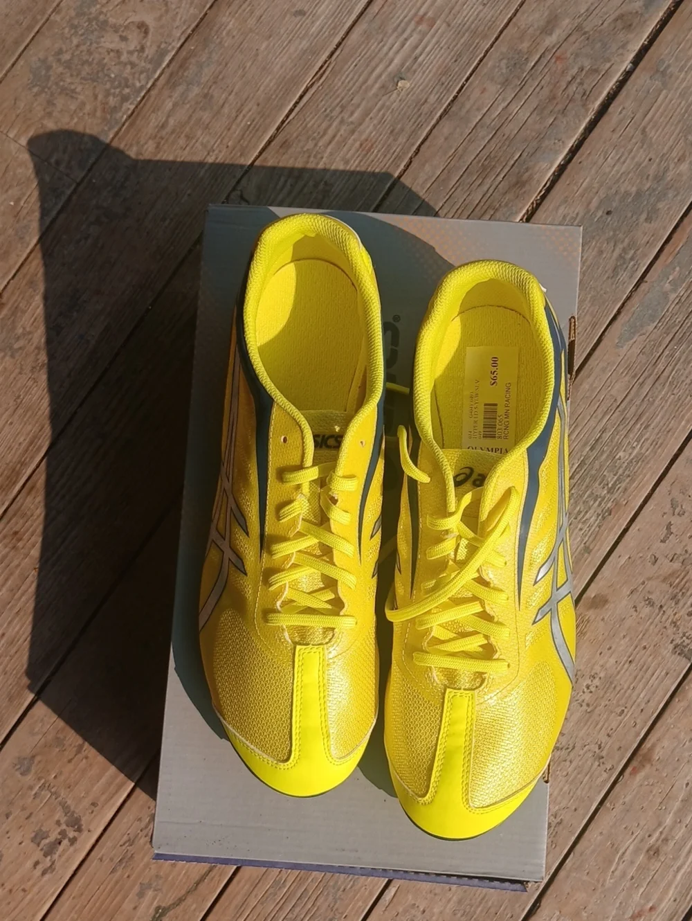 Nwt Asics  In Box Neon Yellow Athletic Track Spikes